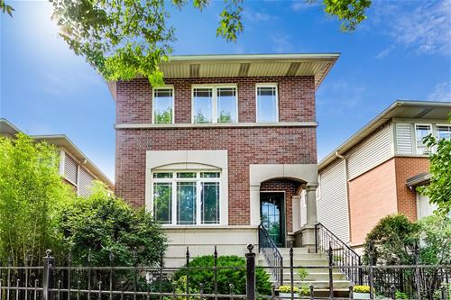 4900 S Cornell, Chicago, IL 60615