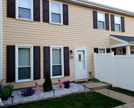 190 Rodenburg, Roselle, IL 60172