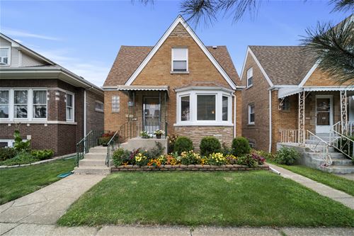 5904 W Eddy, Chicago, IL 60634