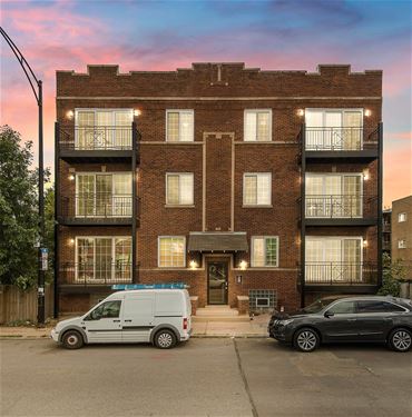 4915 N Pulaski Unit 2, Chicago, IL 60630