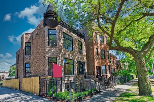 2738 W Potomac, Chicago, IL 60622