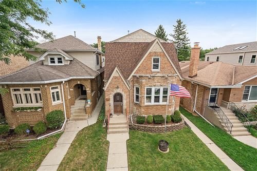 6349 N Merrimac, Chicago, IL 60646