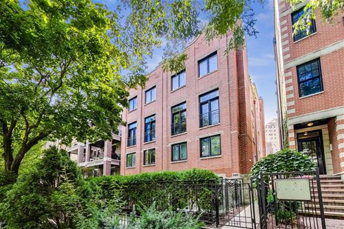 849 W Buckingham Unit E, Chicago, IL 60657