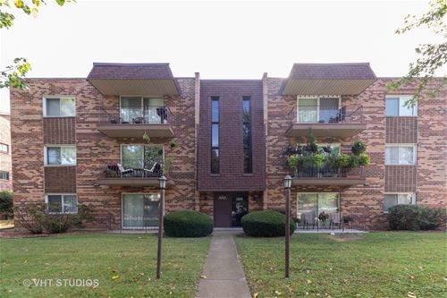 12801 Carriage Unit 203, Crestwood, IL 60418