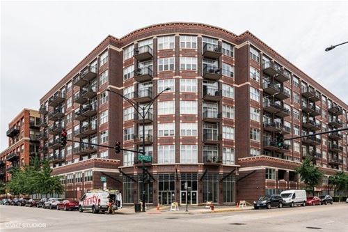 1000 W Adams Unit 613, Chicago, IL 60607