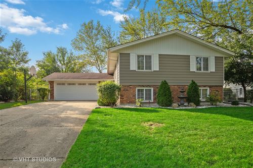 525 Samoset, Schaumburg, IL 60193