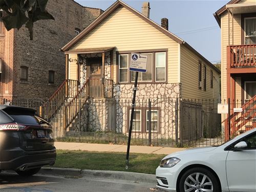 1840 N Mozart, Chicago, IL 60647