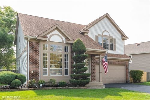 2099 Camden, Hanover Park, IL 60133
