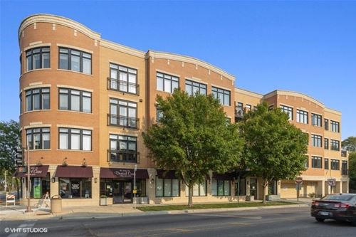 106 S Ridgeland Unit 315, Oak Park, IL 60302