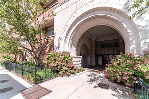 1350 W Fullerton Unit 505, Chicago, IL 60614