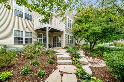 2903 Bartlett Unit 104, Naperville, IL 60564