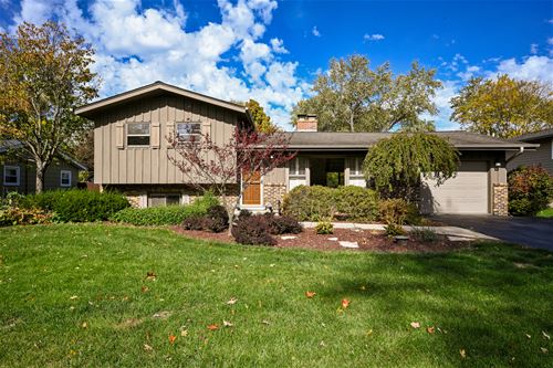 22W640 Burr Oak, Glen Ellyn, IL 60137