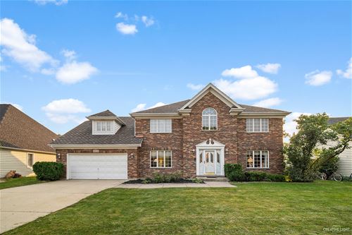 4124 Kingshill, Naperville, IL 60564