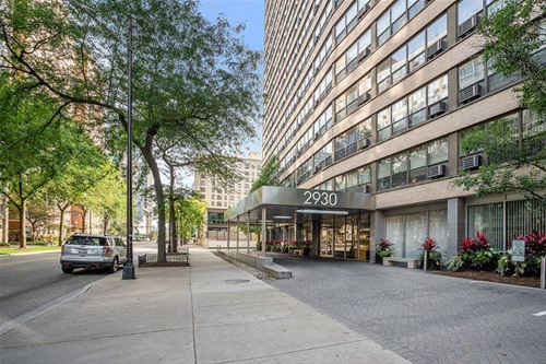 2930 N Sheridan Unit 2205, Chicago, IL 60657