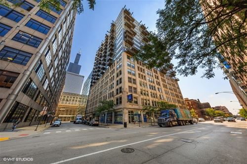 565 W Quincy Unit 801, Chicago, IL 60661