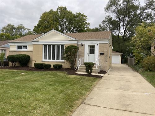 716 E Clarendon, Arlington Heights, IL 60004