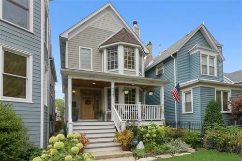 4422 N Keeler, Chicago, IL 60630