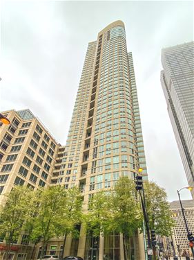 345 N Lasalle Unit 510, Chicago, IL 60654