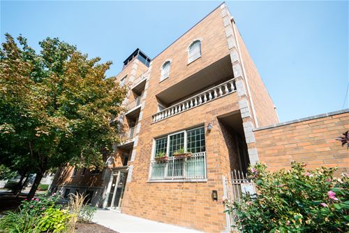 1671 N Claremont Unit 8, Chicago, IL 60647