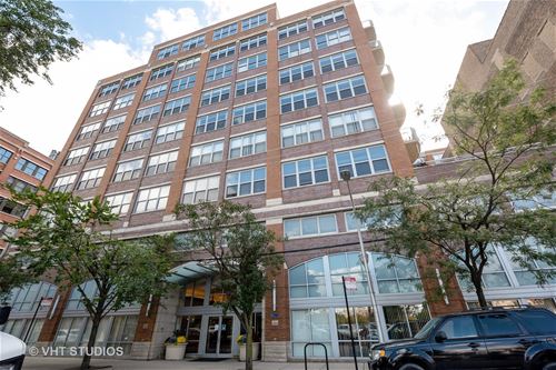 933 W Van Buren Unit 523, Chicago, IL 60607