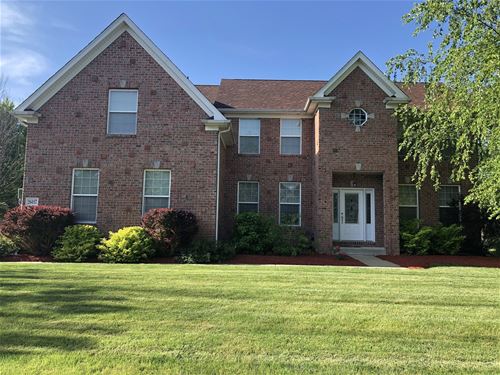 26037 Whispering Woods, Plainfield, IL 60585