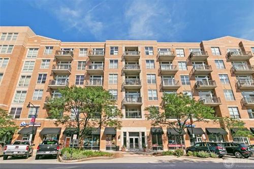 647 Metropolitan Unit 604L, Des Plaines, IL 60016