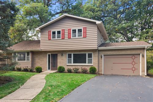 1288 Banbury, Mundelein, IL 60060