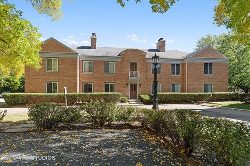 1499 Shermer Unit 201E, Northbrook, IL 60062