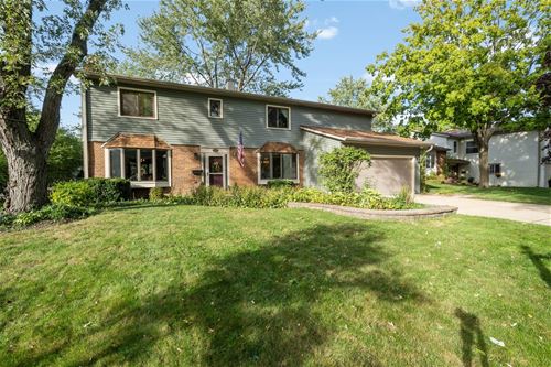 1327 Sussex, Wheaton, IL 60189