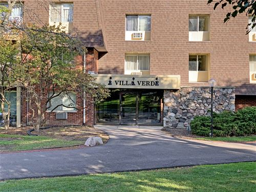 3 Villa Verde Unit 205, Buffalo Grove, IL 60089