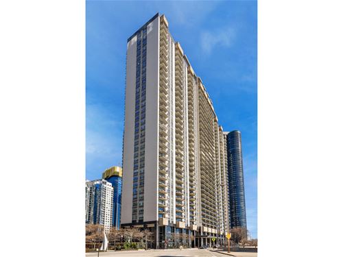 400 E Randolph Unit 2527, Chicago, IL 60601