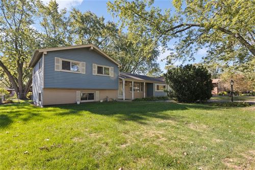 22W581 Burr Oak, Glen Ellyn, IL 60137