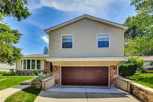 1771 E Camp Mcdonald, Mount Prospect, IL 60056