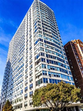 3900 N Lake Shore Unit 4F, Chicago, IL 60613