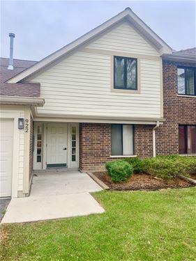 922 E Tower Unit 1, Palatine, IL 60074