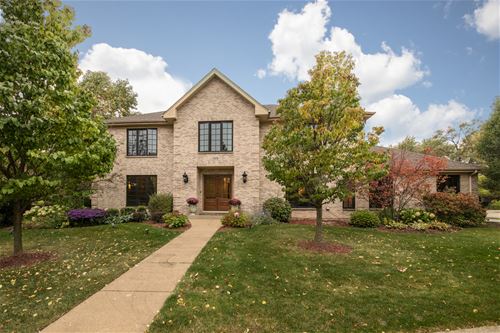 1306 S Pine, Arlington Heights, IL 60005