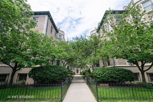 548 W Brompton Unit 3W, Chicago, IL 60657