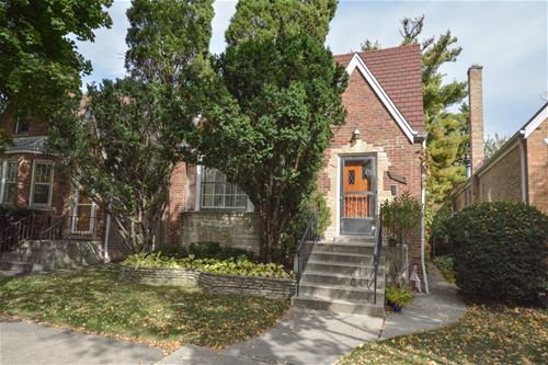 5225 N Larned, Chicago, IL 60630