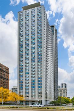 1550 N Lake Shore Unit 18D, Chicago, IL 60610