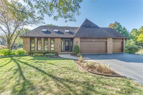 940 Byron, Naperville, IL 60540