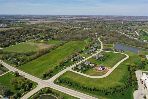 Lot #104 Merry Oaks Subdivision, Sycamore, IL 60178