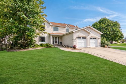 1116 Parkview, Carol Stream, IL 60188