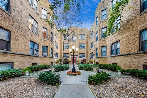 538 W Cornelia Unit 2S, Chicago, IL 60657