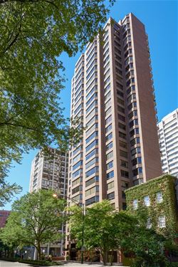 1410 N State Unit 10B, Chicago, IL 60610