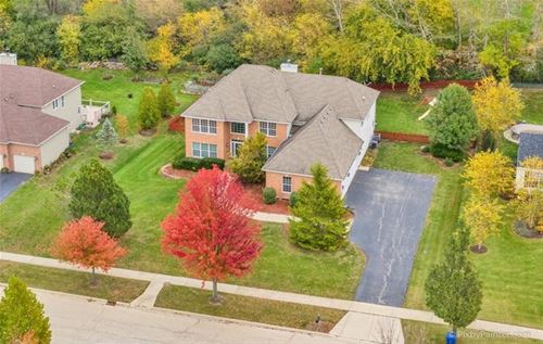 661 Woods Creek, Algonquin, IL 60102