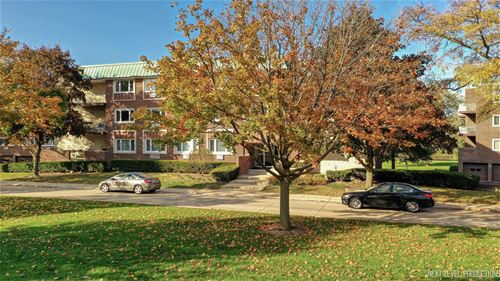 2700 E Bel Aire Unit 301, Arlington Heights, IL 60004