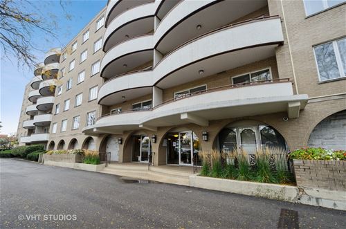 6400 N Cicero Unit 615, Lincolnwood, IL 60712