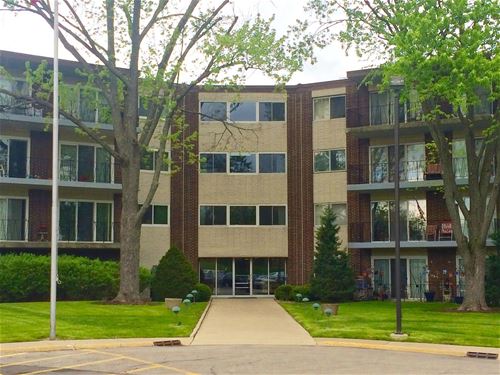 5540 Walnut Unit 27C, Downers Grove, IL 60515