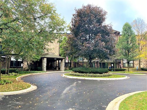 1400 N Yarmouth Unit 115, Mount Prospect, IL 60056