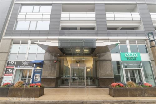 240 E Illinois Unit 302, Chicago, IL 60611